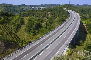 湖北交投建设集团有限公司咸宁外环高速项目
