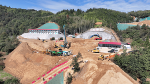 中铁五局长赣高铁湖南段